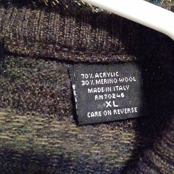 Oversized Sweater - Picture 5 of 5